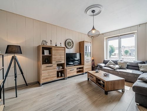                                         Maison unifamiliale à vendre à Gérouville, € 250.000
