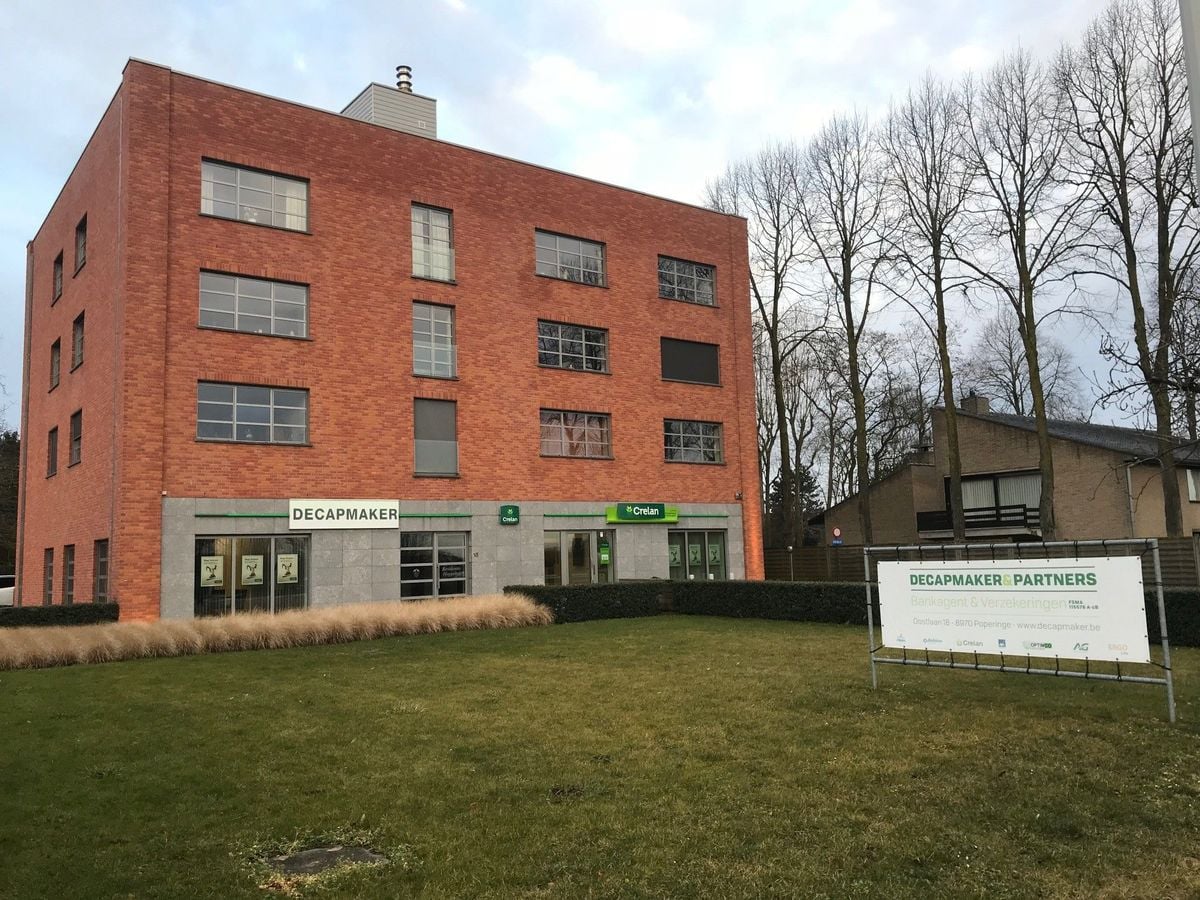 Kantoorgebouw te koop