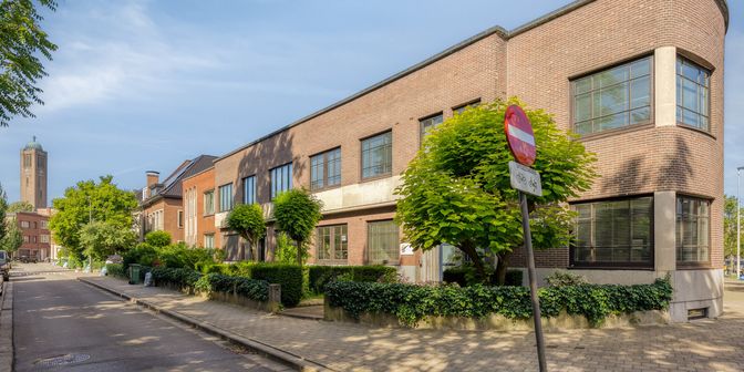 Bien professionnel à vendre à Alfred Coolsstraat 2, 2020 Antwerpen
