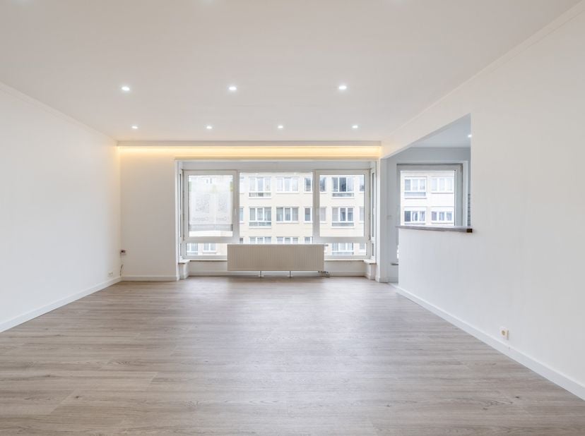 Appartement à vendre à Cornelis Dyckstratelaan 12 boîte 2,
                    2100 Deurne