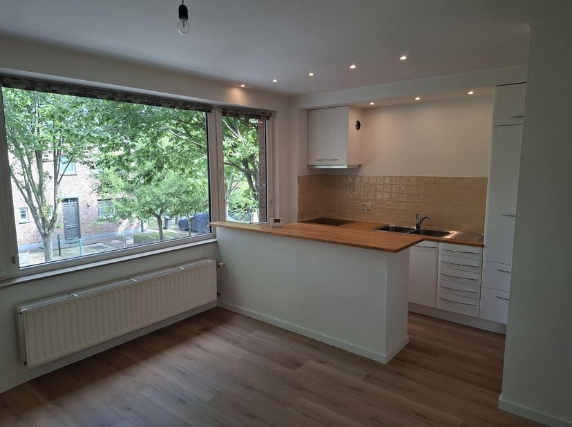 Huis te koop in Jozef Wautersstraat 60,
                    9050 Gentbrugge