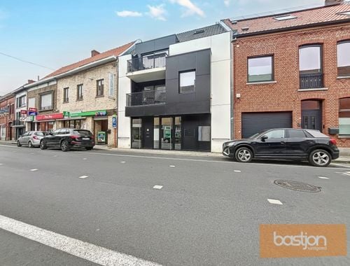                                         Commercieel Gebouw te huur in Wevelgem, € 995

