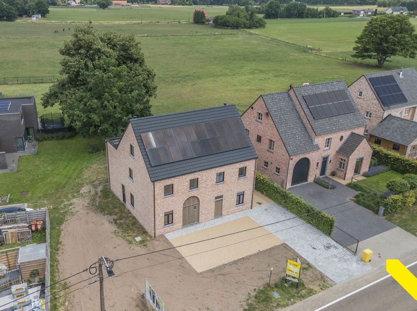 Maison à vendre
                    à 2450 Meerhout