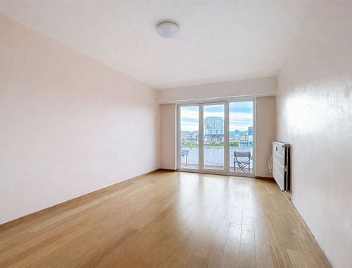                                         Appartement à vendre à Bruxelles, € 259.000
