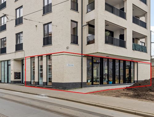                                         Rez-de-chaussée commercial à vendre à Berchem, € 532.000
