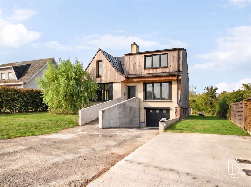 Huis te koop in Rotterij 150,
                    9600 Ronse
