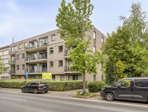                                         Appartement à vendre à Sint-Pieters-Leeuw, € 335.000
