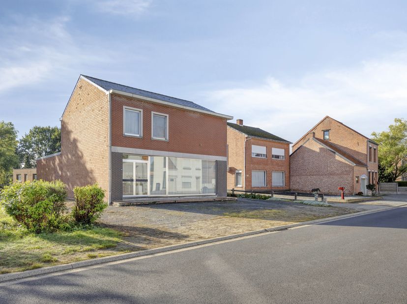 Huis te koop in Ossenberg 80,
                    2490 Balen