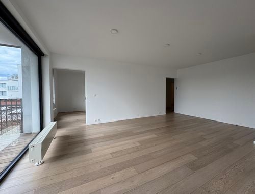                                         Appartement te huur in Vorst, € 1.390
