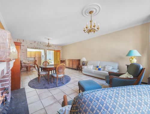                                         Appartement à vendre à Comines, € 142.000
