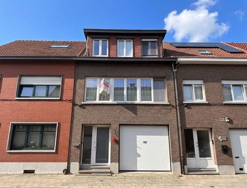                                         Bel-étage te koop in Ekeren, € 395.000
