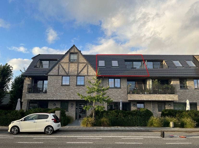 Appartement te huur in Drapstraat 85 - A bus 202,
                    9810 Nazareth