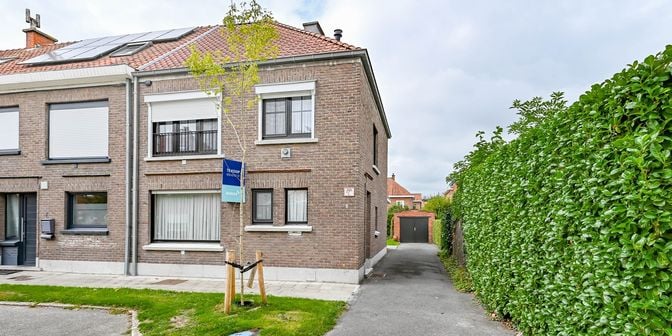 Huis te koop in Zaligmakersstraat 2, 8870 Izegem