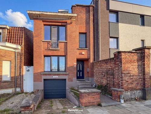                                         Woning te koop in Tournai, € 249.000
