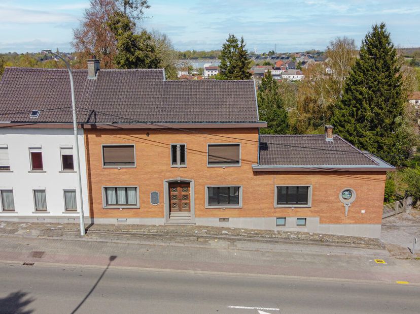 Huis te koop
                    in 6140 Fontaine-l'Eveque