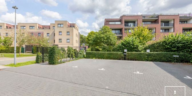 Garage te koop in Hundelgemsesteenweg 287, 9050 Gentbrugge