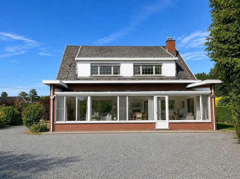 Huis te koop in Rozenlaan 10,
                    2861 Onze-Lieve-Vrouw-Waver