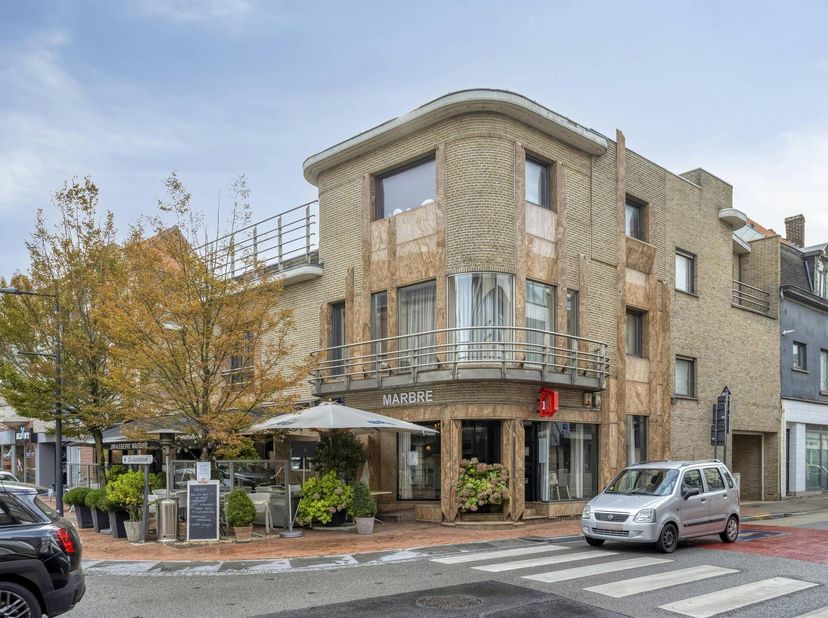 Appartement te koop in Roeselaarsestraat 57-59,
                    8870 Izegem