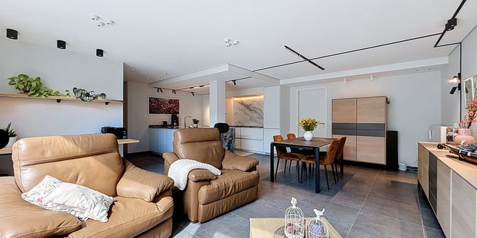 Appartement te koop in Roger Vansteenbruggestraat 105 bus 1, 8790 Waregem