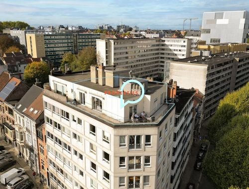                                         Penthouse te huur in Gent, € 1.250
