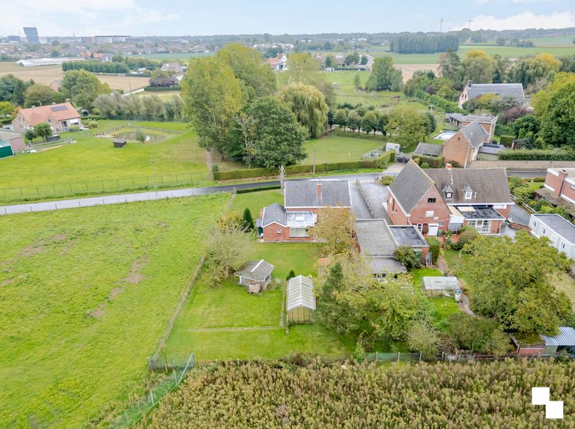 Grond te koop in Koestraat 152,
                    8800 Roeselare