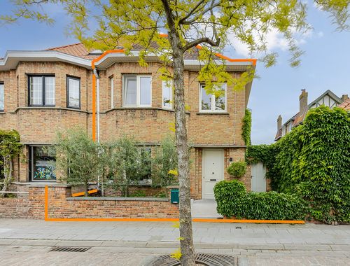                                         Maison à vendre à Assebroek, € 409.000
