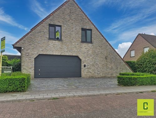                                         Villa à vendre à Assebroek, € 695.000
