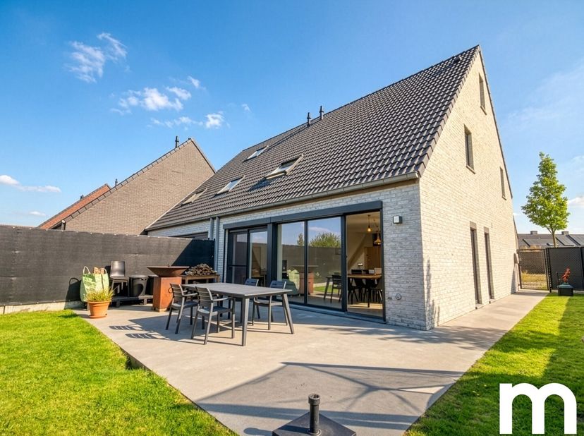 Maison à vendre
                    à 8501 Heule