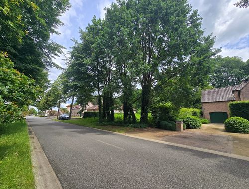                                         Terrain à bâtir à vendre à Koersel, € 215.000
