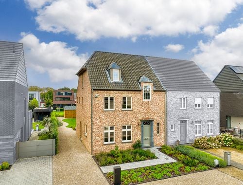                                         Woning te koop in Houtvenne, € 595.000
