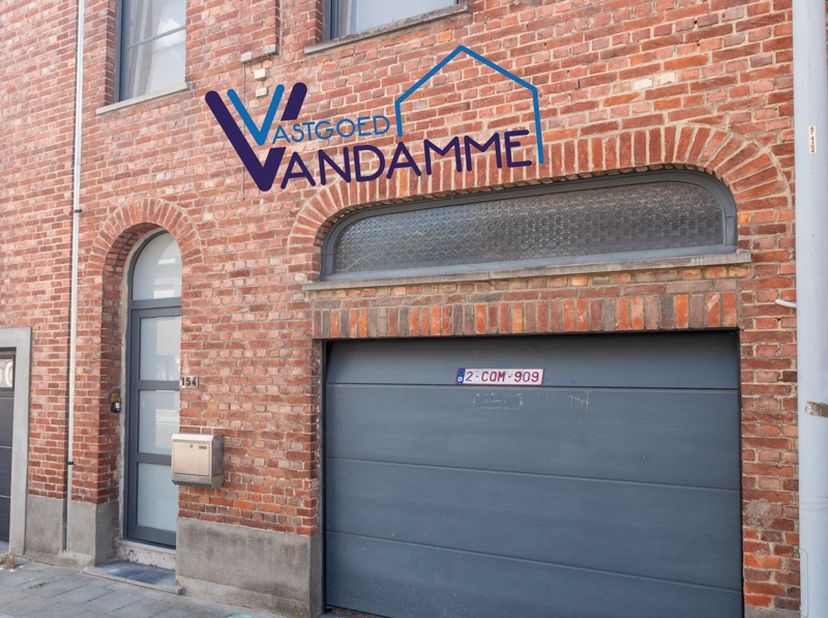 Huis te koop in Generaal Deprezstraat 154,
                    8530 Harelbeke