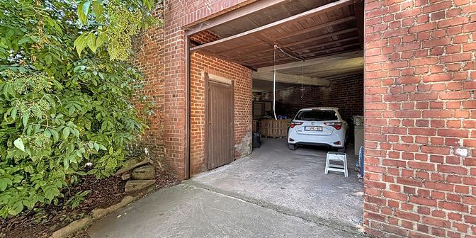 Bedrijfsvastgoed te koop in 7850 Edingen