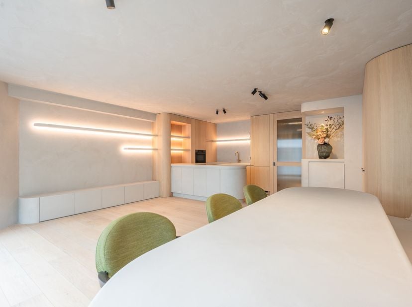 Appartement te koop in Duindistelstraat 9 bus 2.1,
                    8300 Knokke