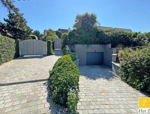                                        Box à vendre à Knokke, € 230.000
