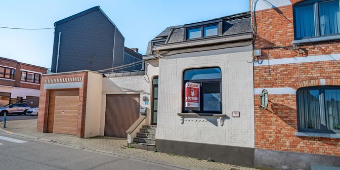Huis te koop in Rue de la Planche 25, 6020 Dampremy