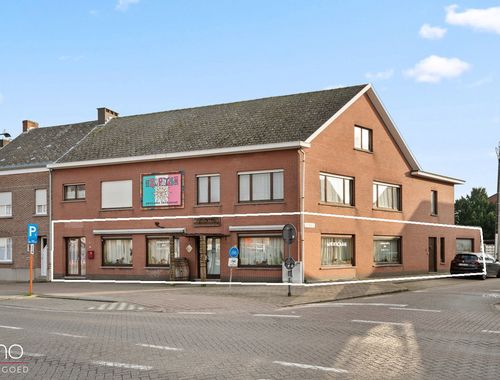                                         Handelszaak te huur in Hallaar, € 1.900
