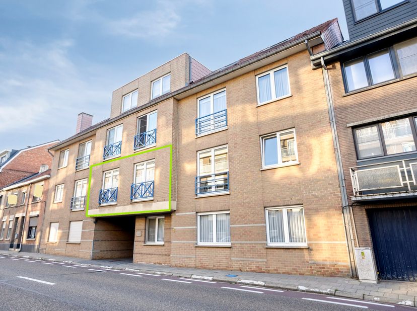 Appartement te koop in Bilzersteenweg 126 bus 4,
                    3700 Tongeren