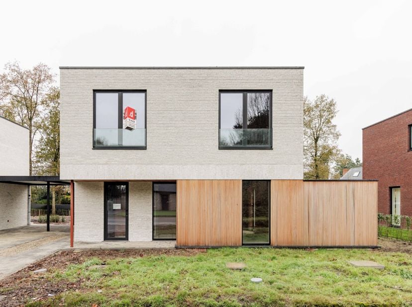 Maison à vendre
                    à 2275 Lille