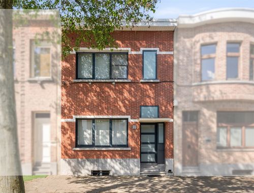                                         Maison à vendre à Wilrijk, € 384.000
