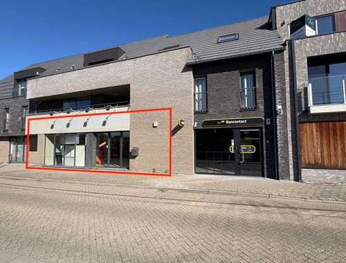                                         Handelsgelijkvloers te koop in Putte, € 540.000
