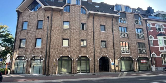 Bien professionnel à vendre à Guffenslaan 25, 3500 Hasselt