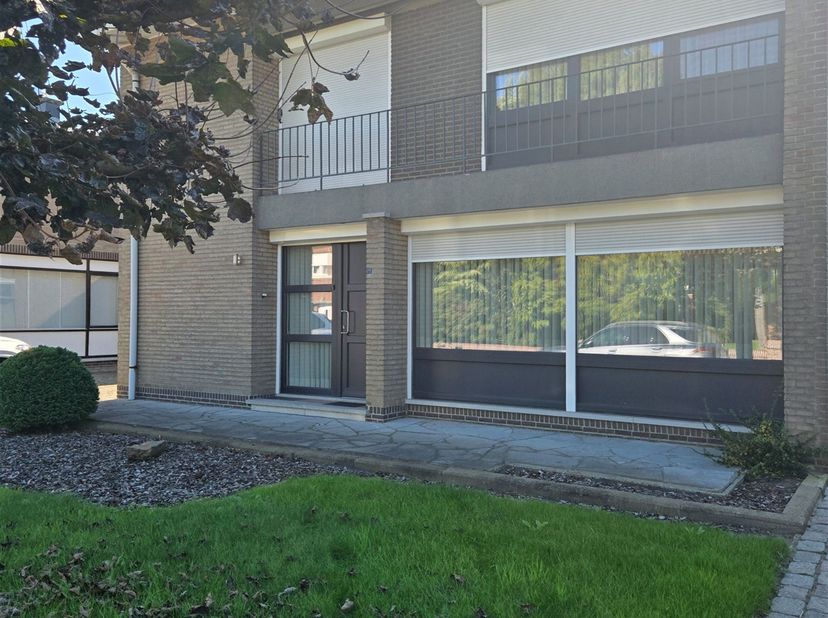 Huis te koop in Sint-Rochusstraat 38,
                    2490 Balen