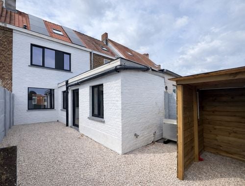                                         Woning te huur in Eeklo, € 1.100

