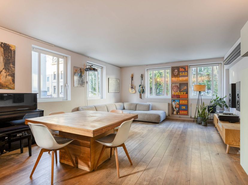 Appartement te koop in zwarte paardstraat 2,
                    1080 Sint-Jans-Molenbeek