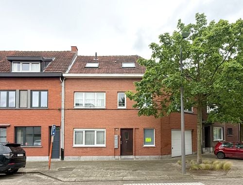                                         Appartement à louer à Burcht, € 595

