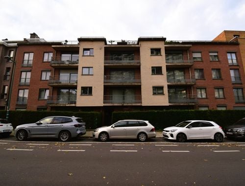                                         Appartement te koop in Sint-Jans-Molenbeek, € 245.000
