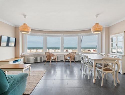                                         Appartement te koop in De Panne, € 435.000
