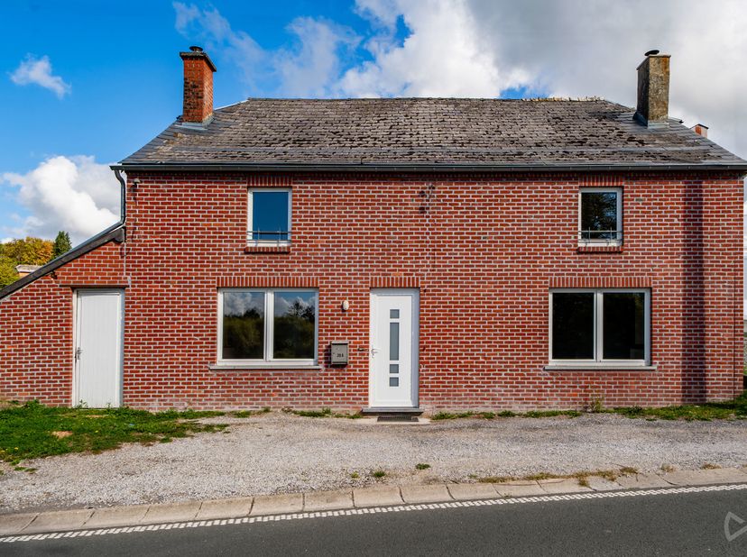Maison à vendre à Rue de l'Eau Noire 39,
                    6464 L'Escaillère