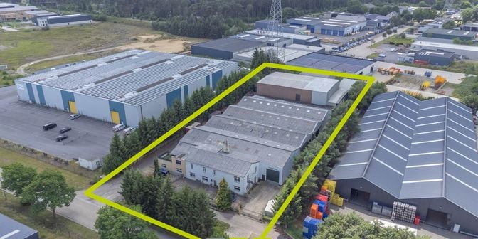 Bedrijfsvastgoed te koop in Bekaertlaan 28, 3650 Lanklaar