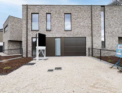                                         Maison à vendre à Houthalen, € 368.000

